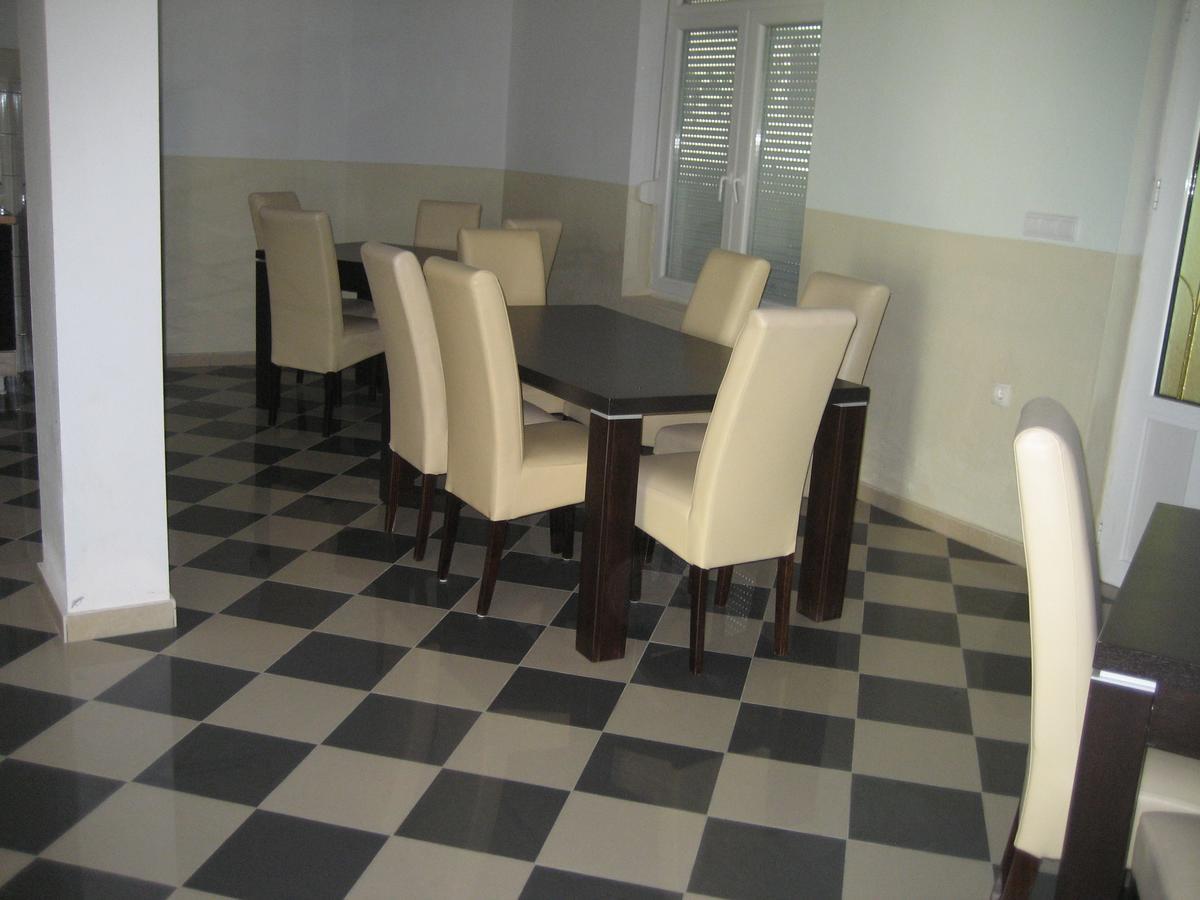 Guest House Vila Mimoza Ulcinj Exterior foto