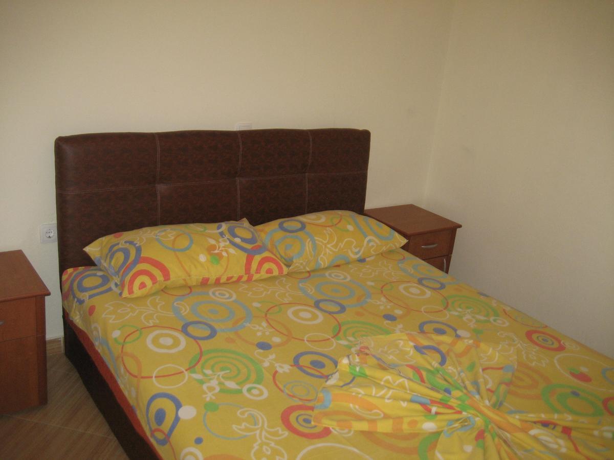 Guest House Vila Mimoza Ulcinj Exterior foto