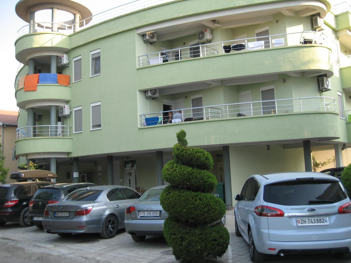 Guest House Vila Mimoza Ulcinj Exterior foto