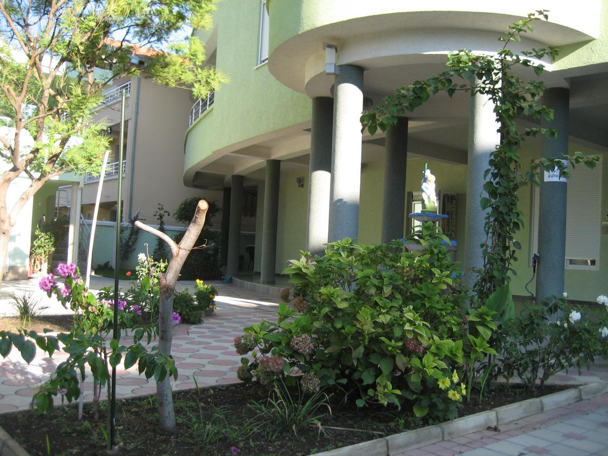 Guest House Vila Mimoza Ulcinj Exterior foto
