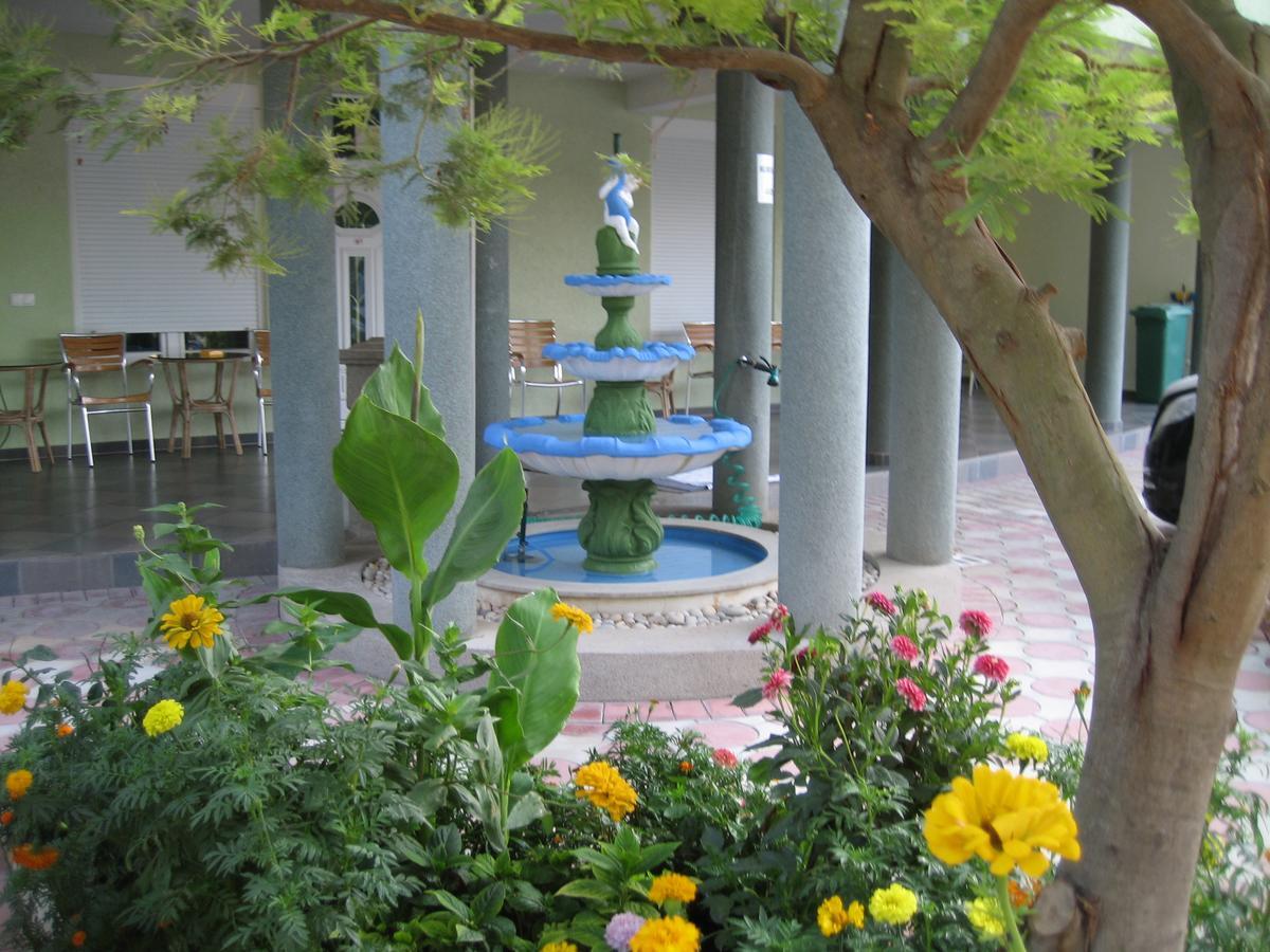 Guest House Vila Mimoza Ulcinj Exterior foto