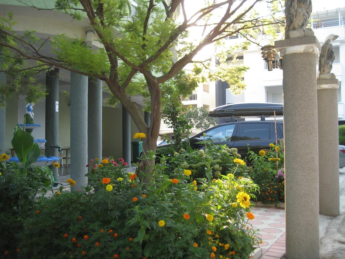 Guest House Vila Mimoza Ulcinj Exterior foto